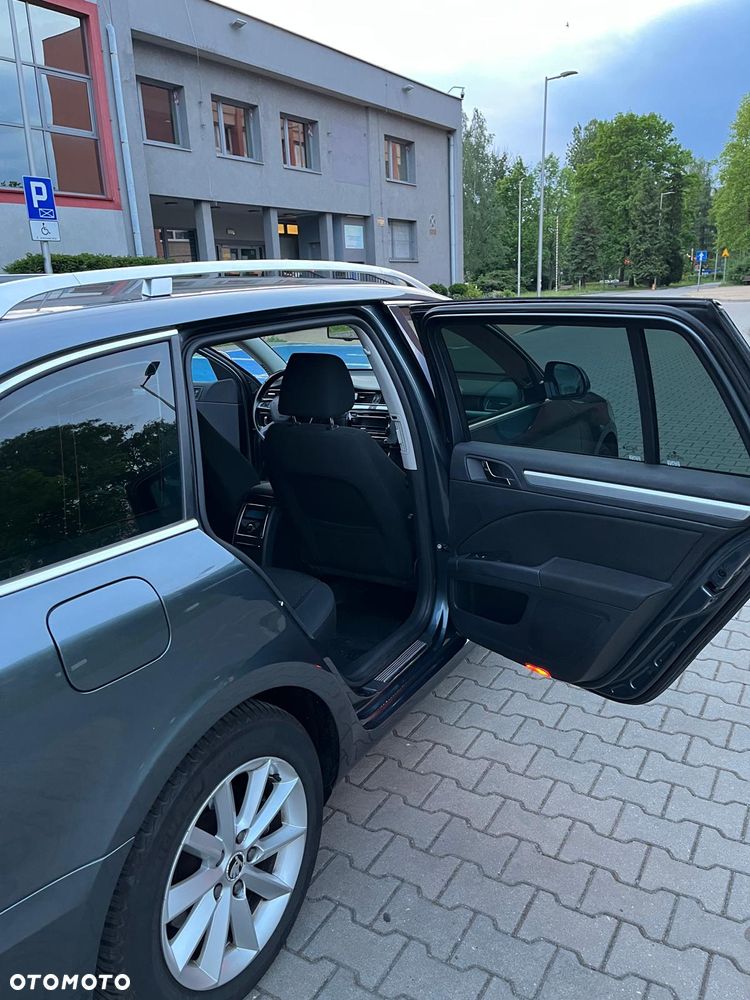 Skoda Superb 2.0 TDI Ambition - 6