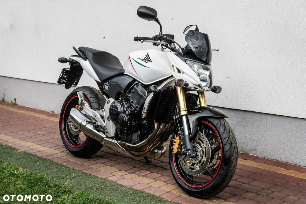 Honda Hornet - 1