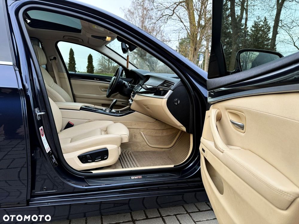 BMW Seria 5 - 23