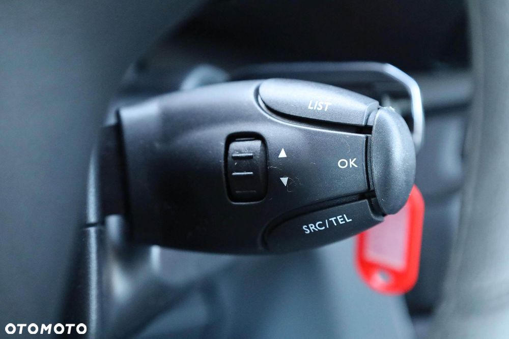 Peugeot Traveller 2.0 BlueHDi Long Business - 22