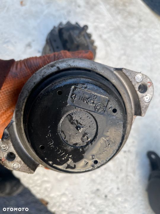 Poduszka silnika lewa / prawa Bmw N43 benzyna - 2