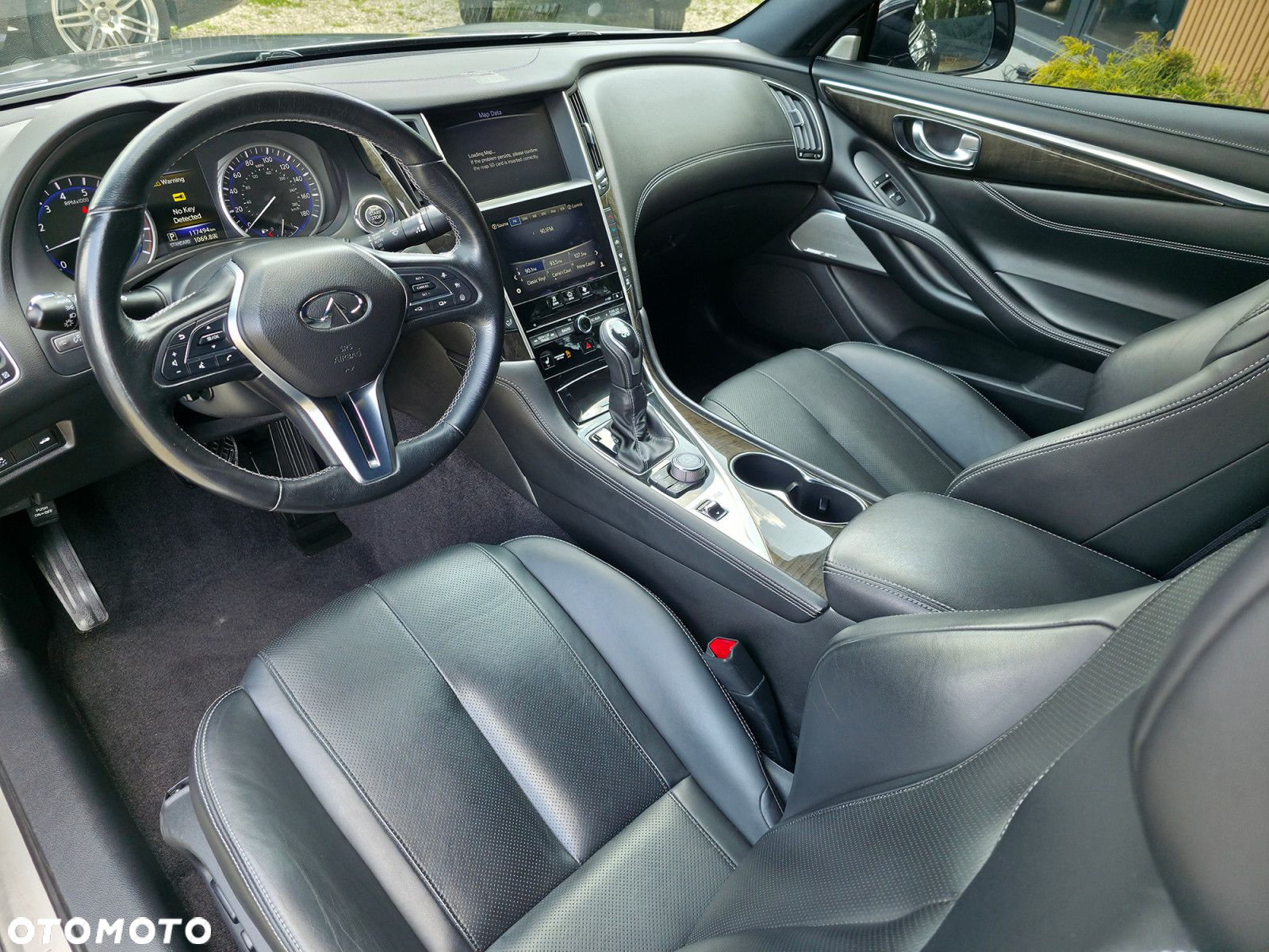 Infiniti Q60 - 6