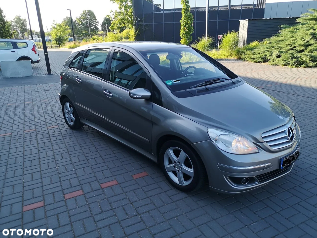 Mercedes-Benz Klasa B 200 CDI Autotronic Special Edition - 2