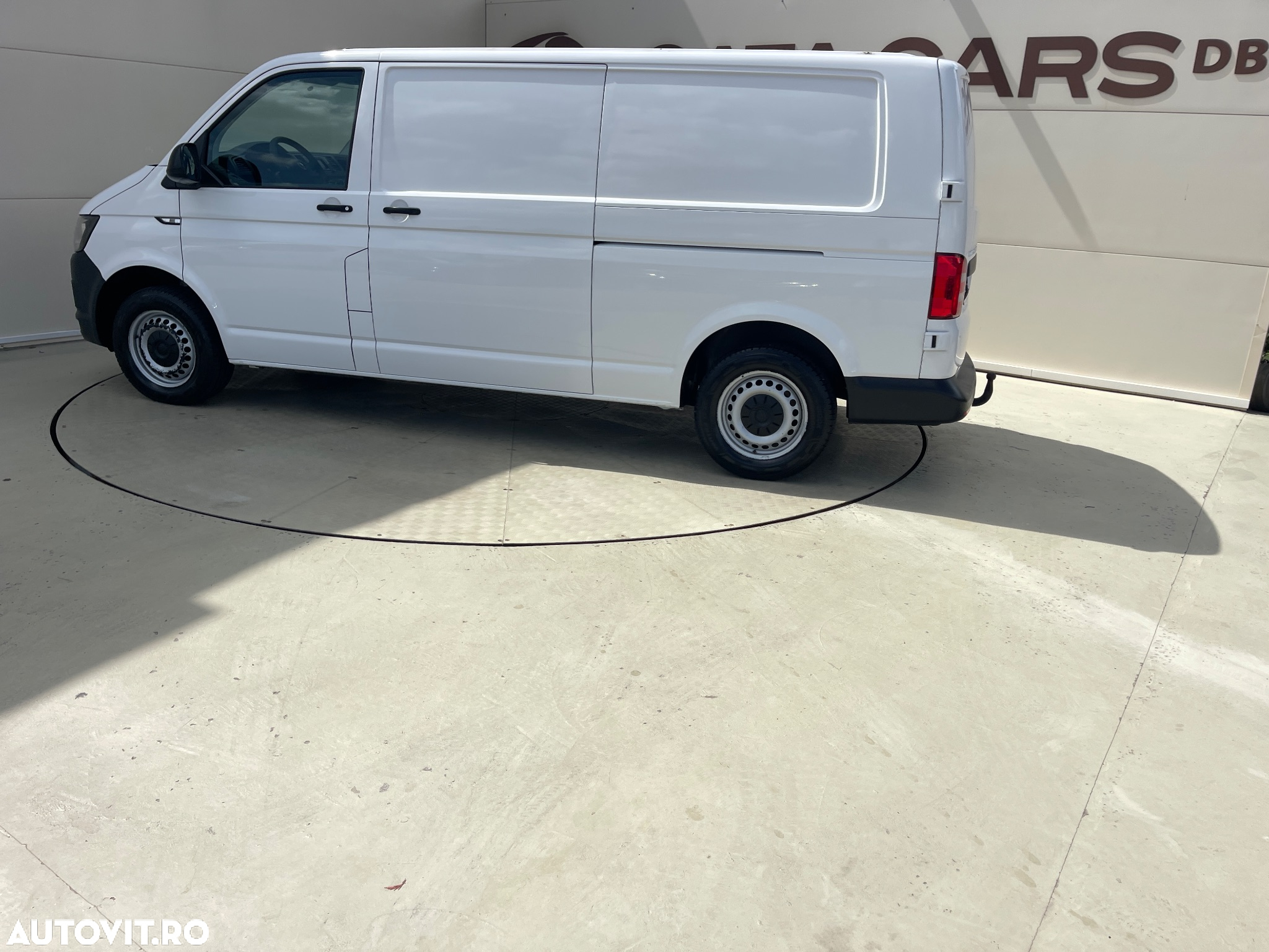 Volkswagen Transporter 2.0TDI  LUNG  2CULISANTE  USI SPATE - 9