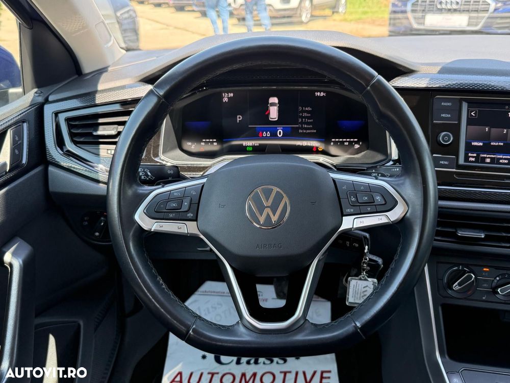 Volkswagen Polo 1.0 TSI DSG Life - 12