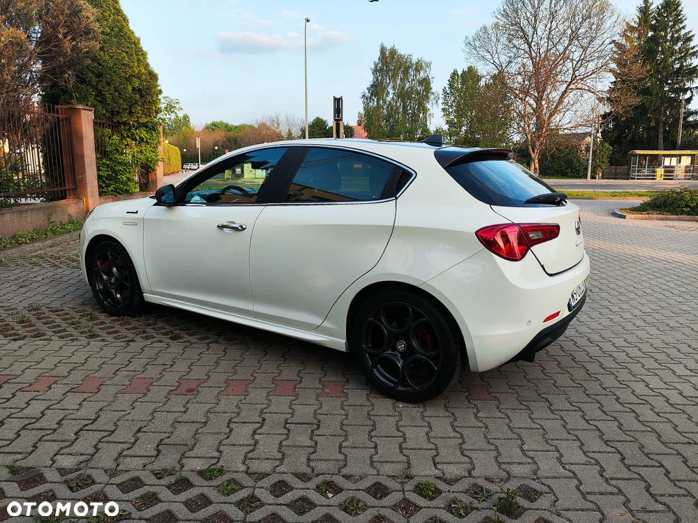 Alfa Romeo Giulietta 1.4 TB MultiAir Distinctive TCT - 9