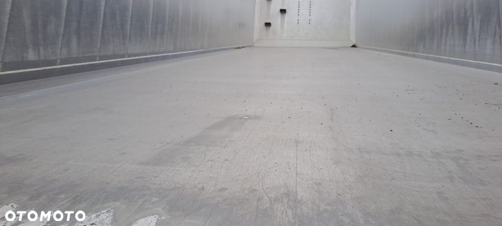 Wielton Naczepa wywrotka aluminiowa 49 m3 - 11