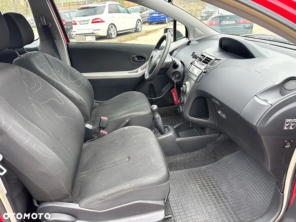 Toyota Yaris 1.0 Luna - 7