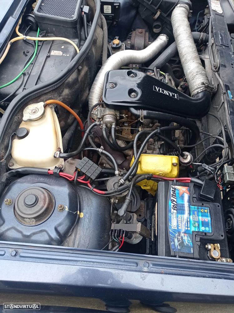 Lancia Delta 1.3 LX - 10