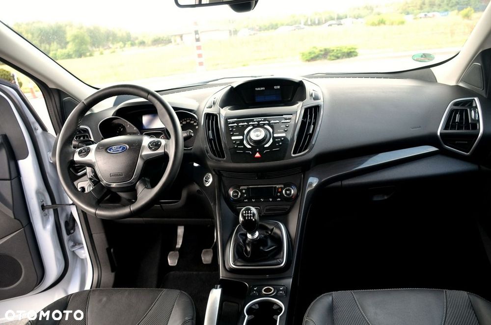 Ford Kuga - 17