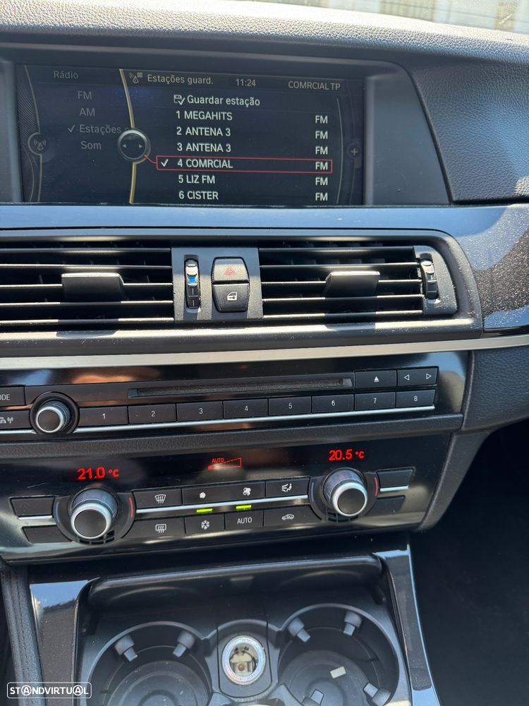 BMW 525 d Exclusive Auto - 10