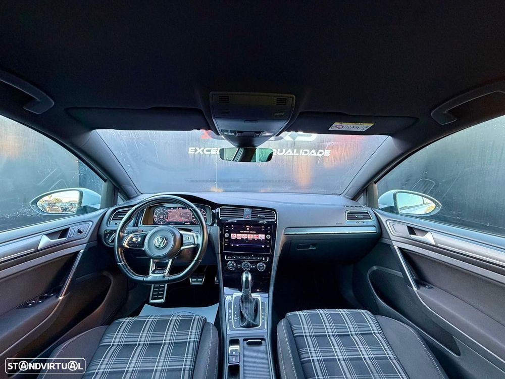 VW Golf 2.0 TDI GTD DSG - 9