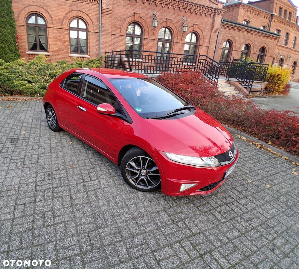 Honda Civic 1.8 GT Special Edition - 12