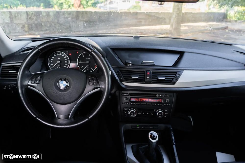 BMW X1 20 d sDrive - 11