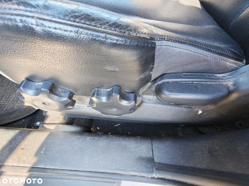 Hyundai Tucson 2.0 Comfort 2WD - 11