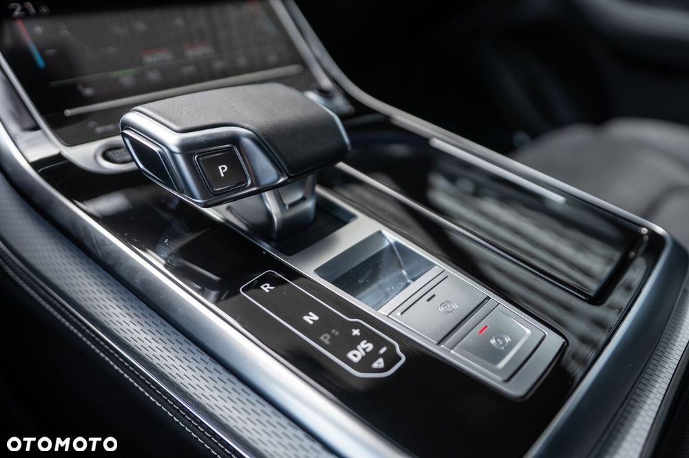 Audi Q8 - 19