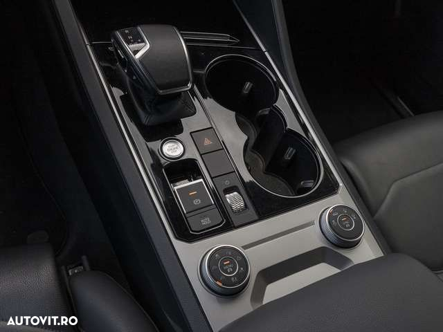 Volkswagen Touareg - 9