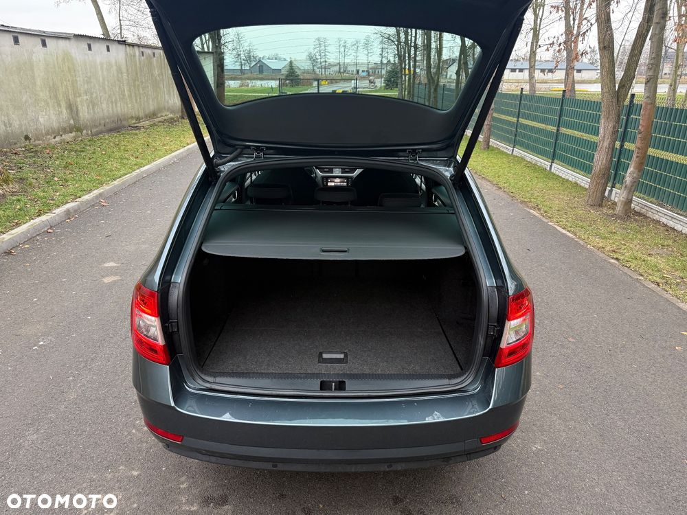 Skoda Octavia 1.6 TDI SCR Style - 15