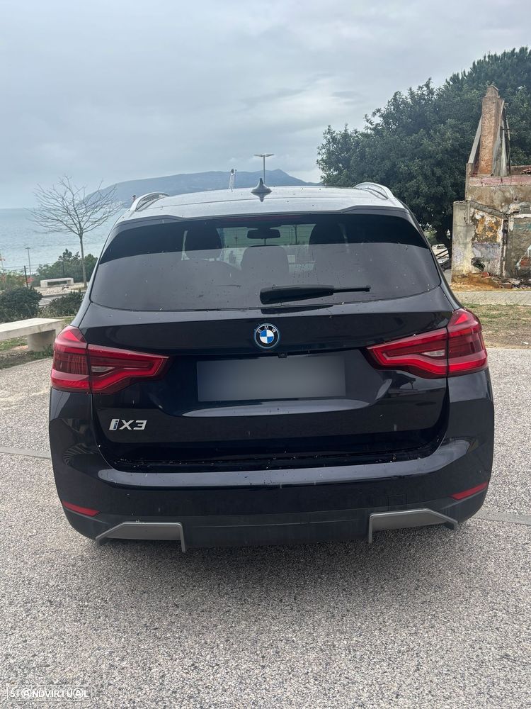 BMW iX3 Inspiring - 3