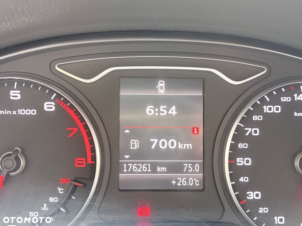 Audi A3 3-drzwiowe 1.4 TFSI Ambiente - 9