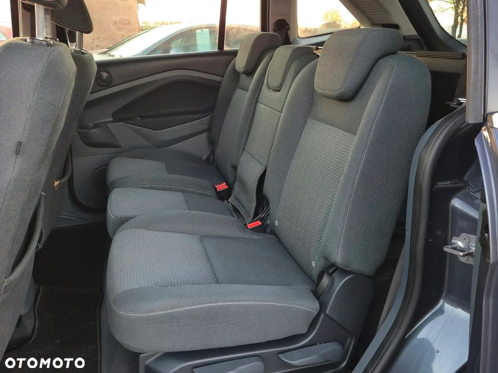 Ford Grand C-MAX 2.0 TDCi Champions Edition - 24