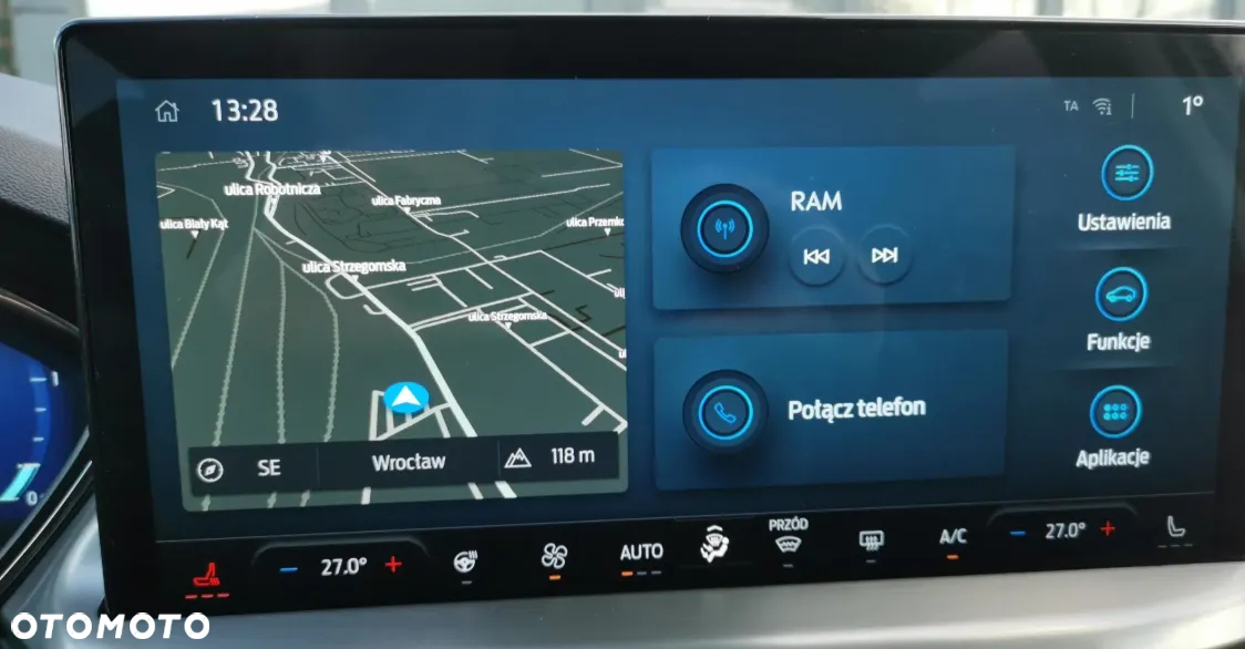 Ford Focus 1.0 EcoBoost Titanium X - 19