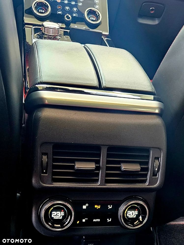 Land Rover Range Rover Velar - 15