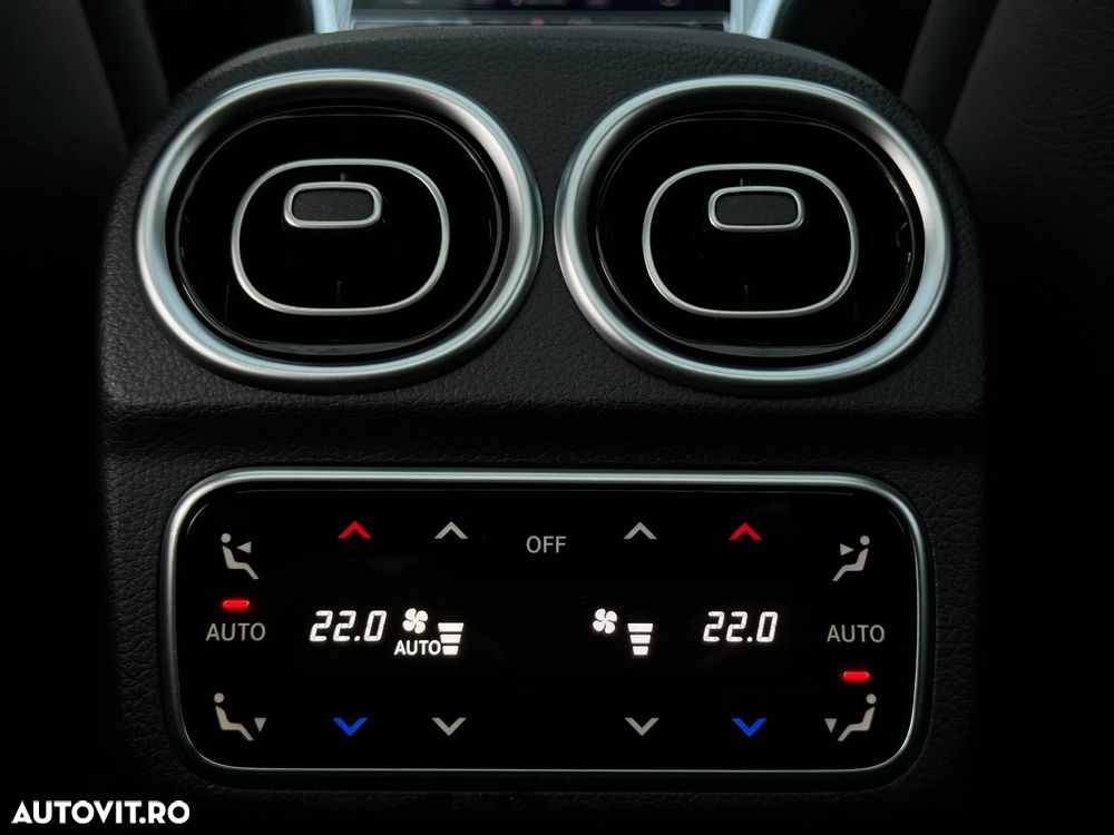 Mercedes-Benz C 300 e 9G-TRONIC AMG Line Advanced - 24