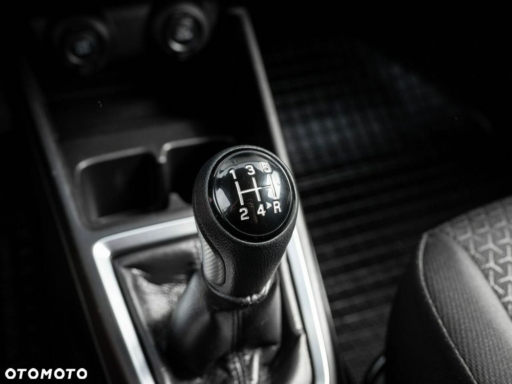 Suzuki Swift - 16