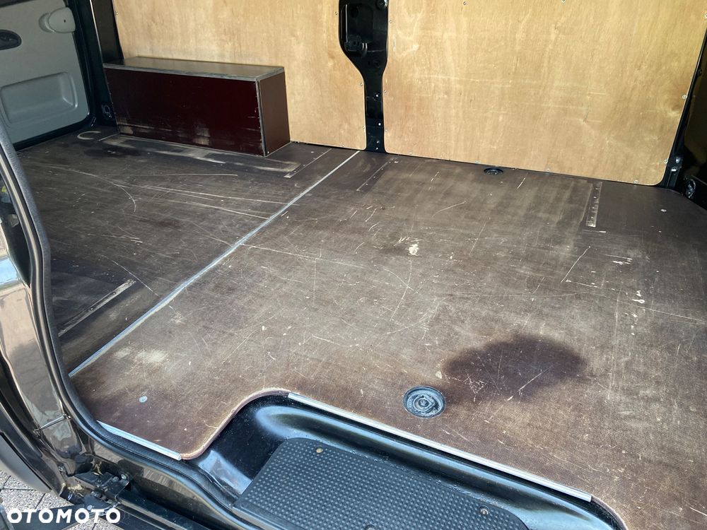Renault Trafic - 18