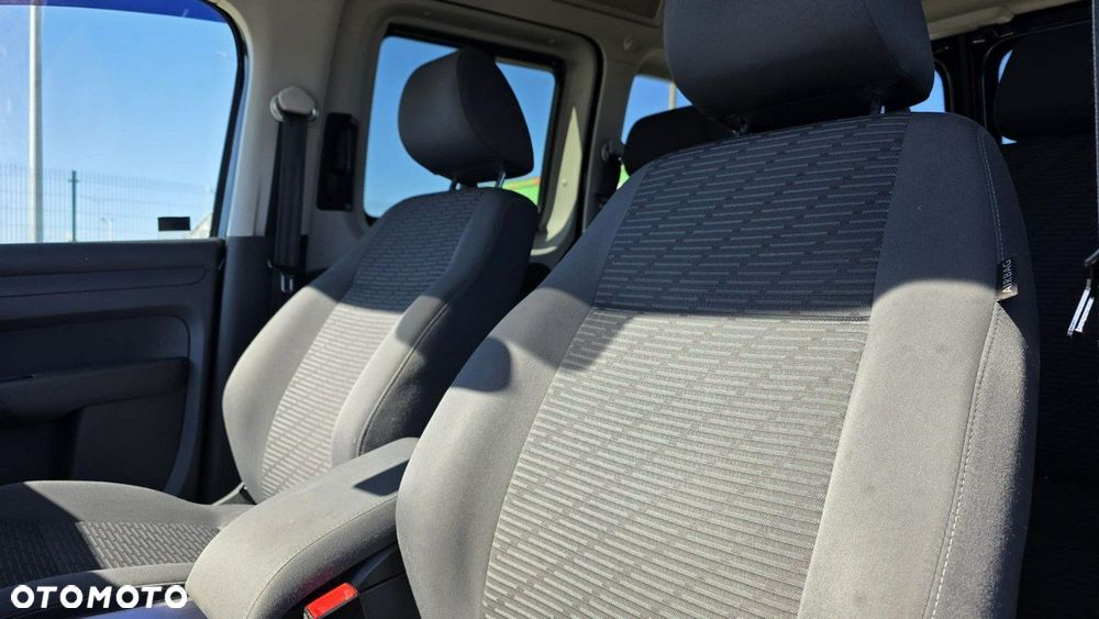 Volkswagen Caddy - 16