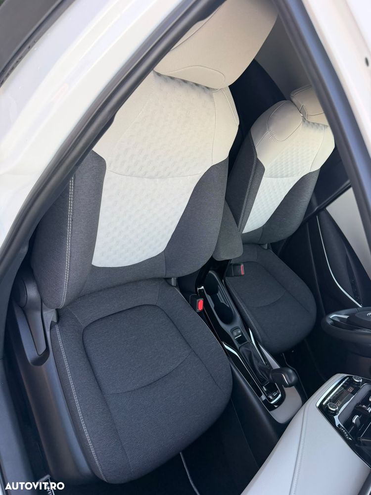 Toyota Corolla 1.8 HSD Dynamic - 15