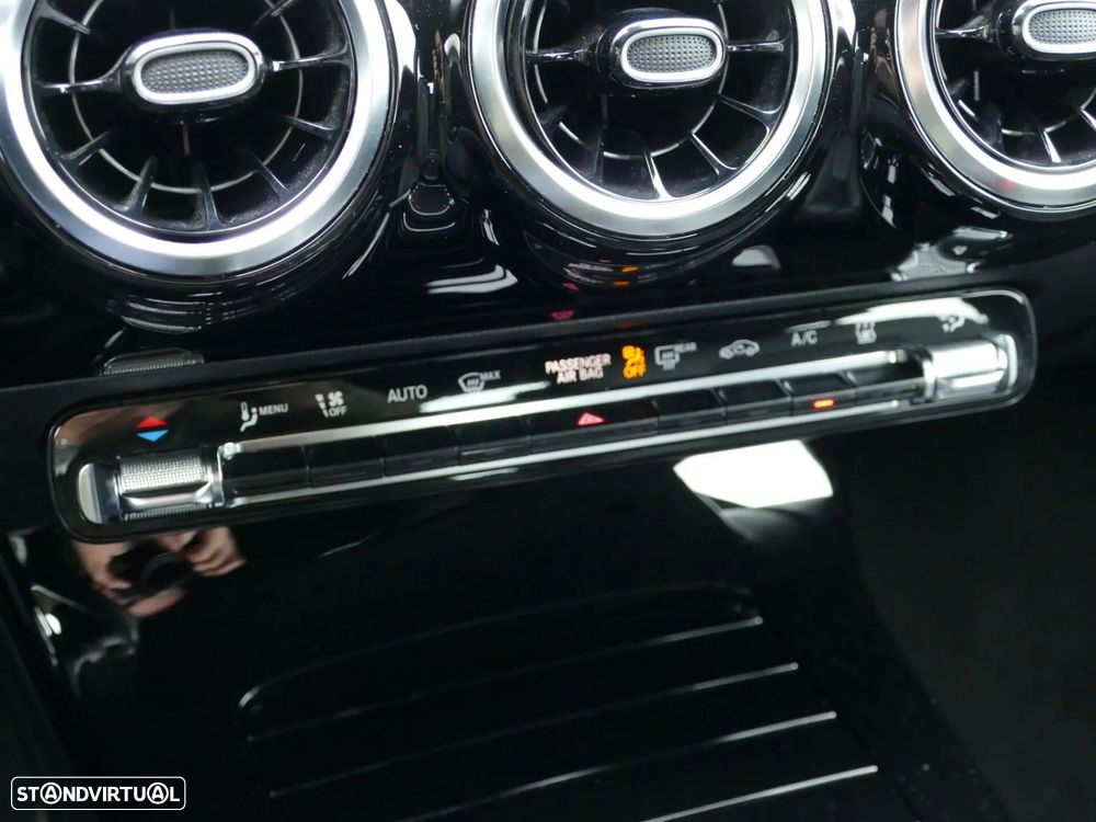 Mercedes-Benz A 250 Style Plus Aut. - 19