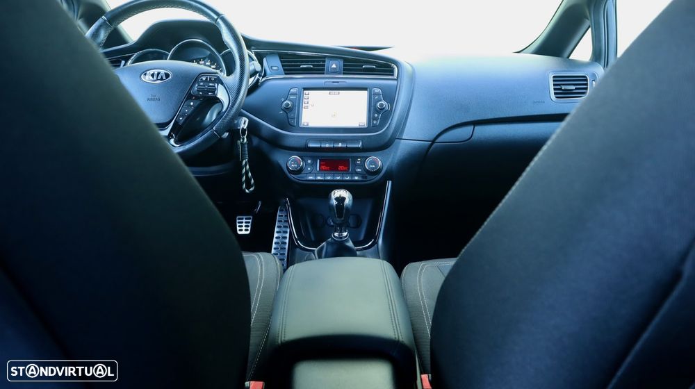 Kia Ceed 1.0 T-GDi GT Line - 25