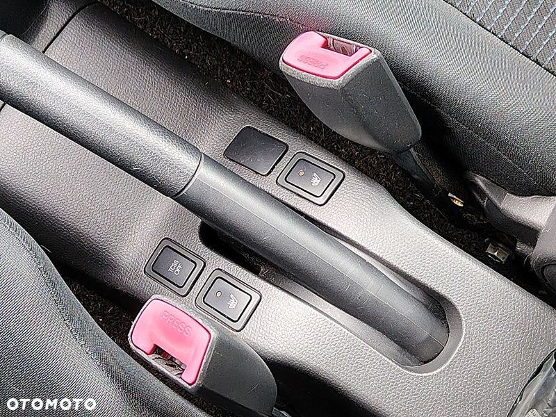 Suzuki Swift 1.3 Comfort - 24