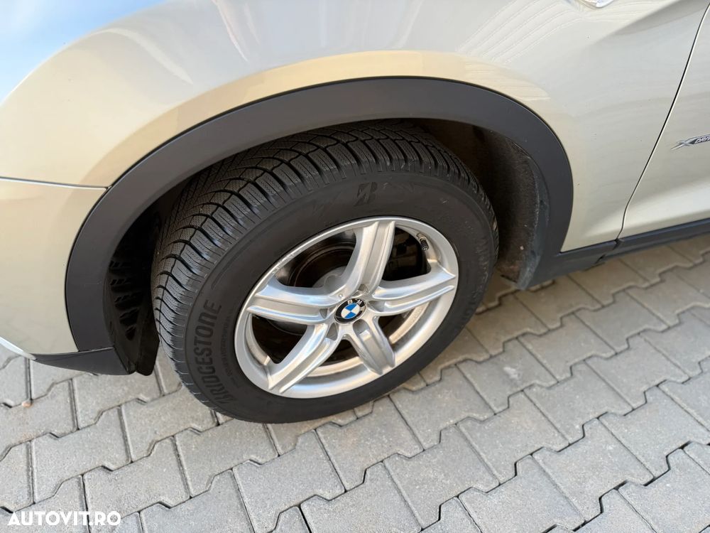 BMW X3 xDrive20d Aut. - 12