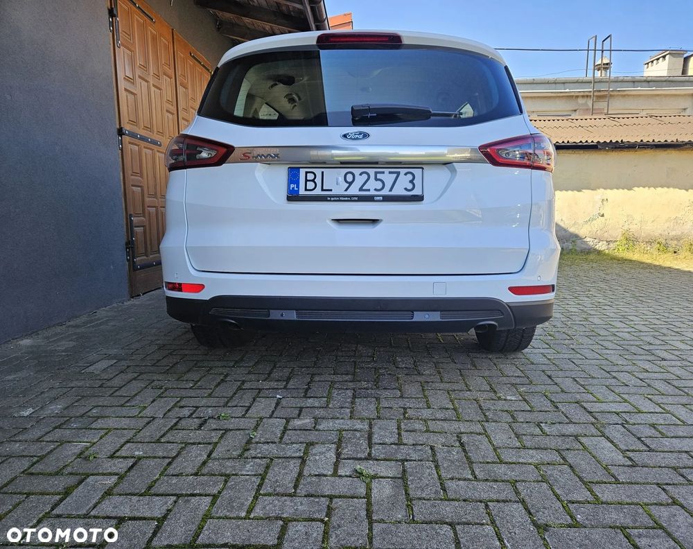 Ford S-Max 2.0 TDCi Titanium PowerShift - 12