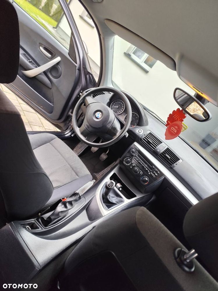 BMW Seria 1 - 2