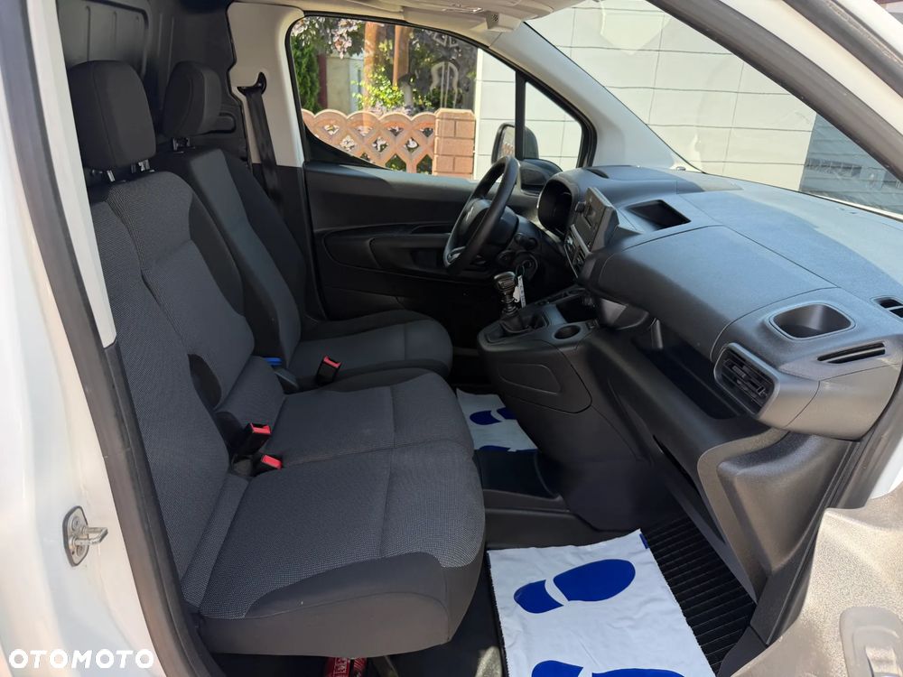 Citroën BERLINGO - 13