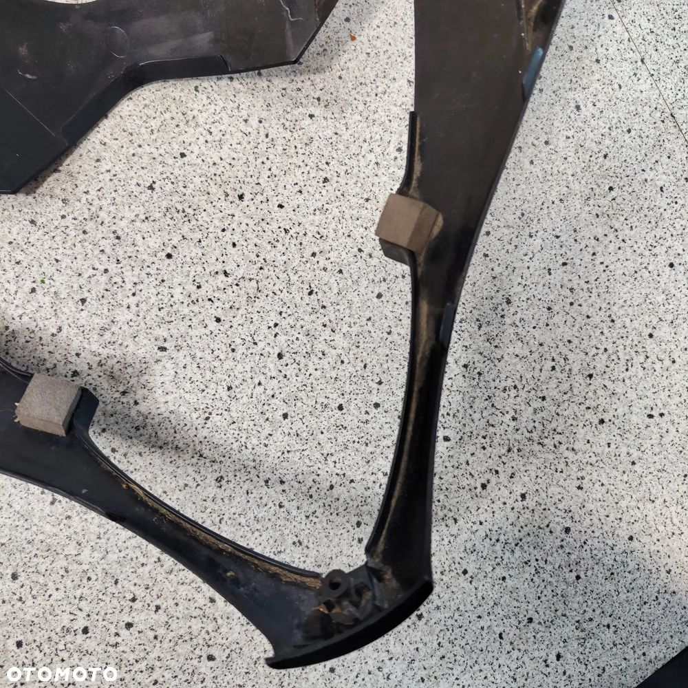 Czacha, czasza, owiewka przód, osłona lampy Suzuki GSX-R 1000 GSXR 1000 K5 K6 - 16