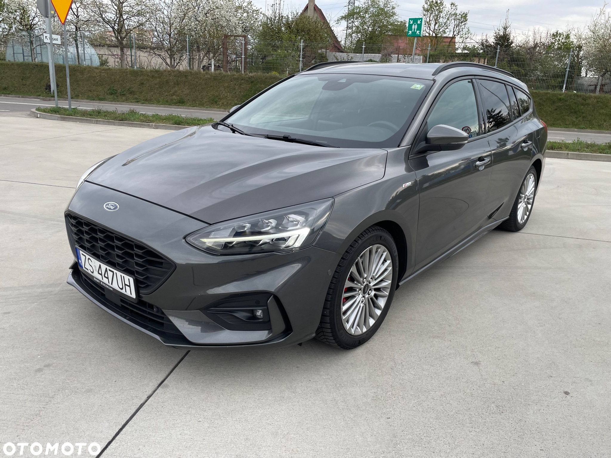 Ford Focus Turnier 1.0 EcoBoost Start-Stopp-System ST-LINE - 3