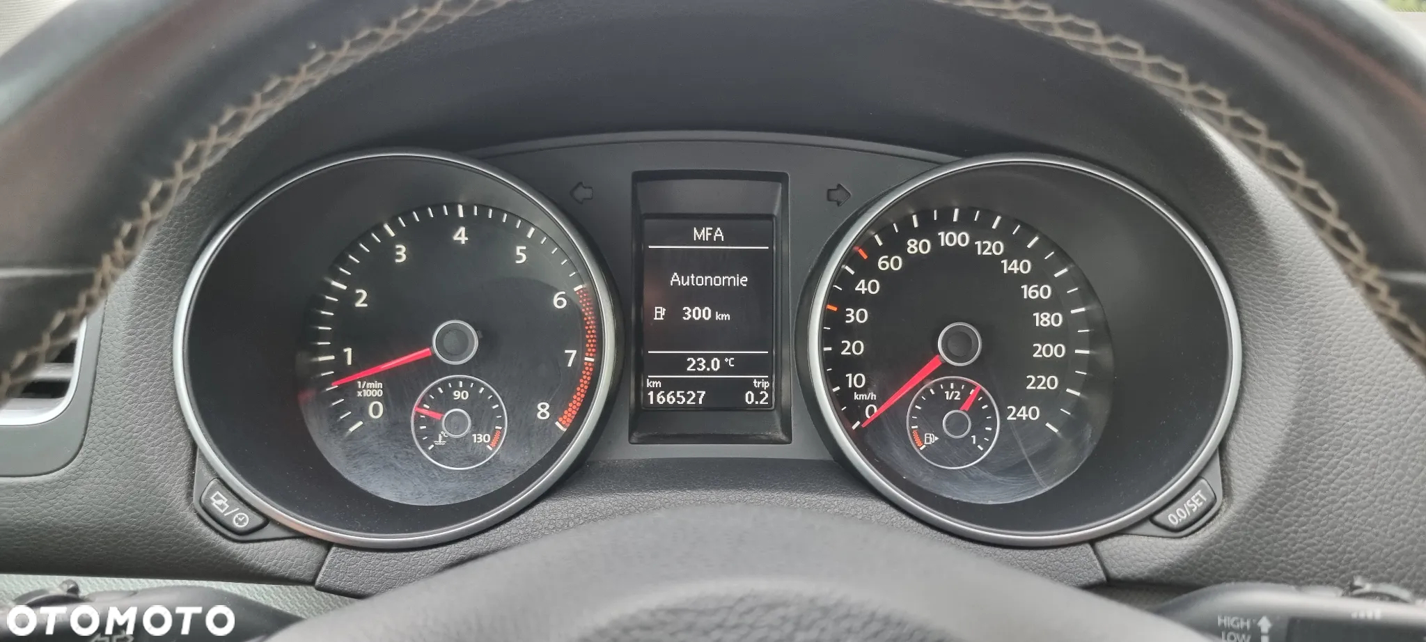 Volkswagen Golf - 9