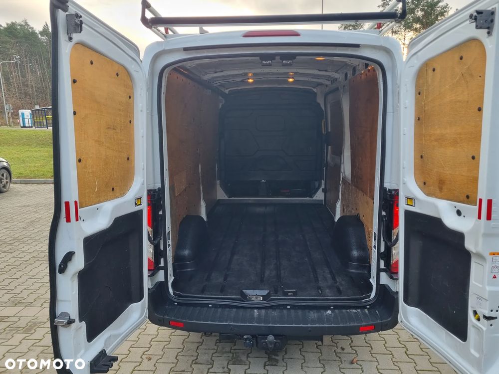 Ford Transit - 8