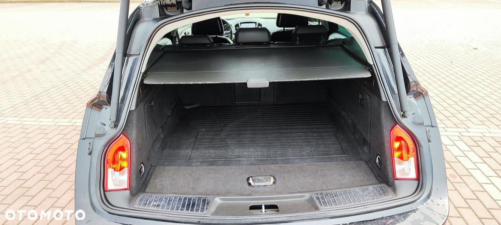 Opel Insignia - 26