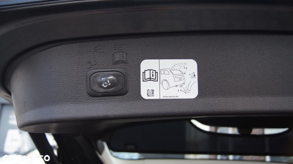 Ford Kuga 1.5 EcoBoost 4WD Titanium Plus - 17