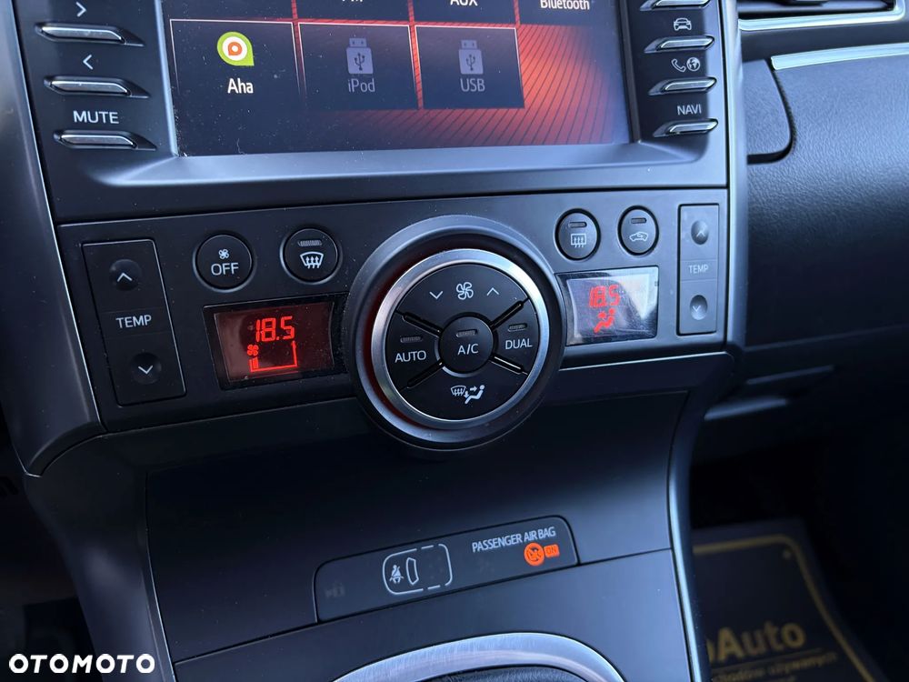 Toyota Verso 1.6 D-4D Prestige 7os - 31