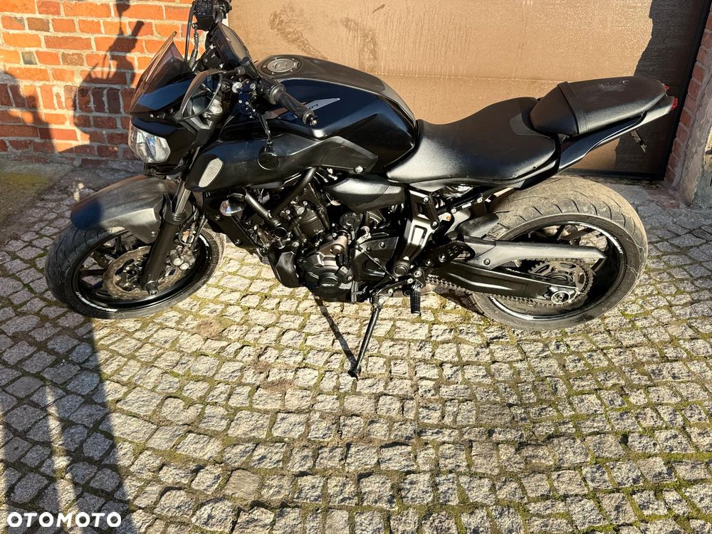 Yamaha MT - 9