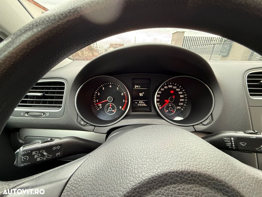 Volkswagen Golf 1.2 TSI BlueMotion Technology MATCH - 12
