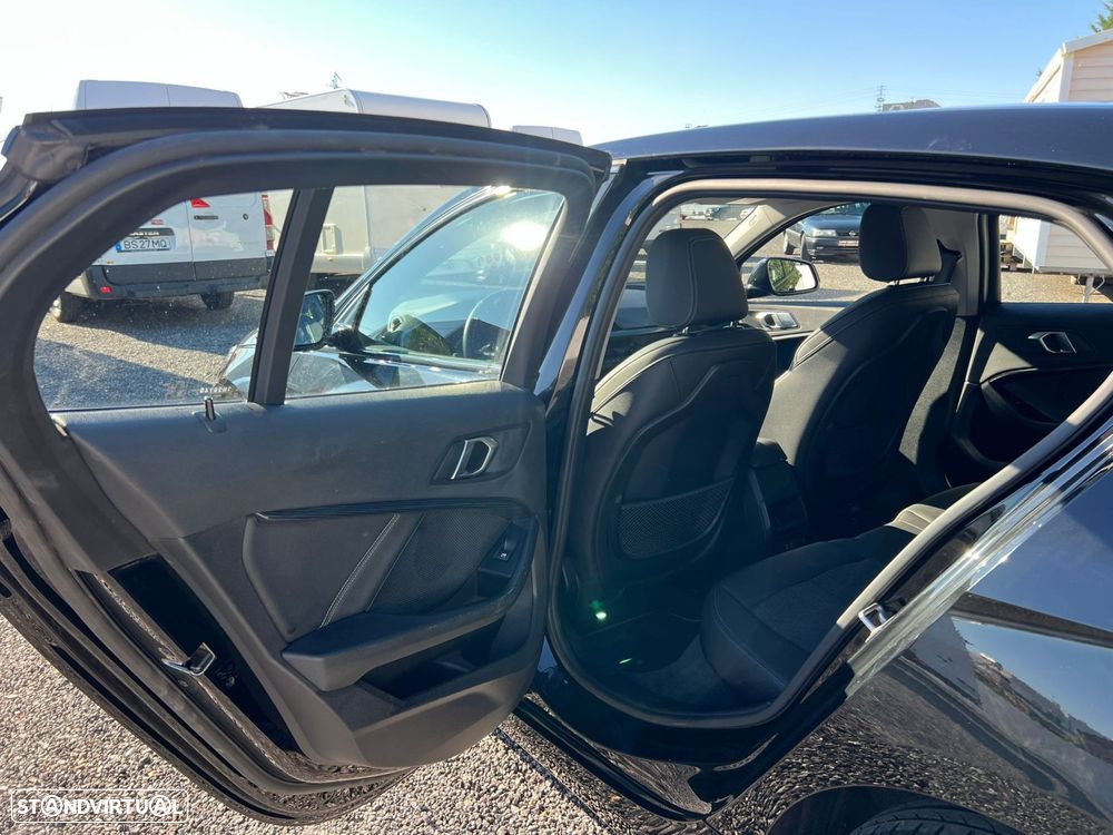 BMW 118 d Line Urban - 15