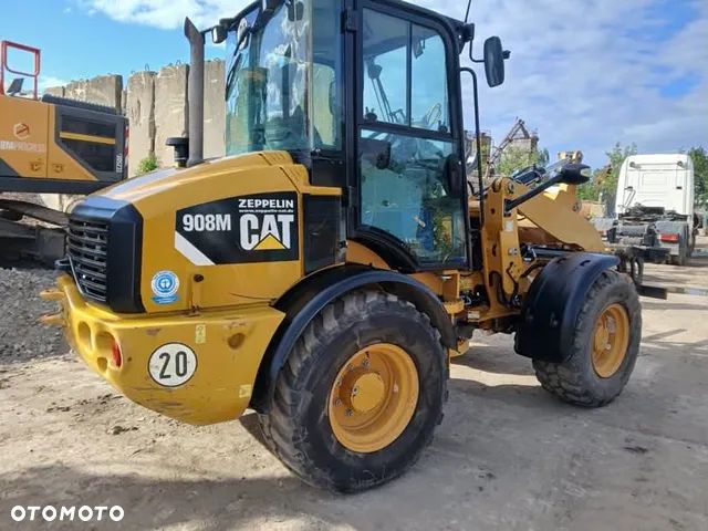 Caterpillar 908M - 10